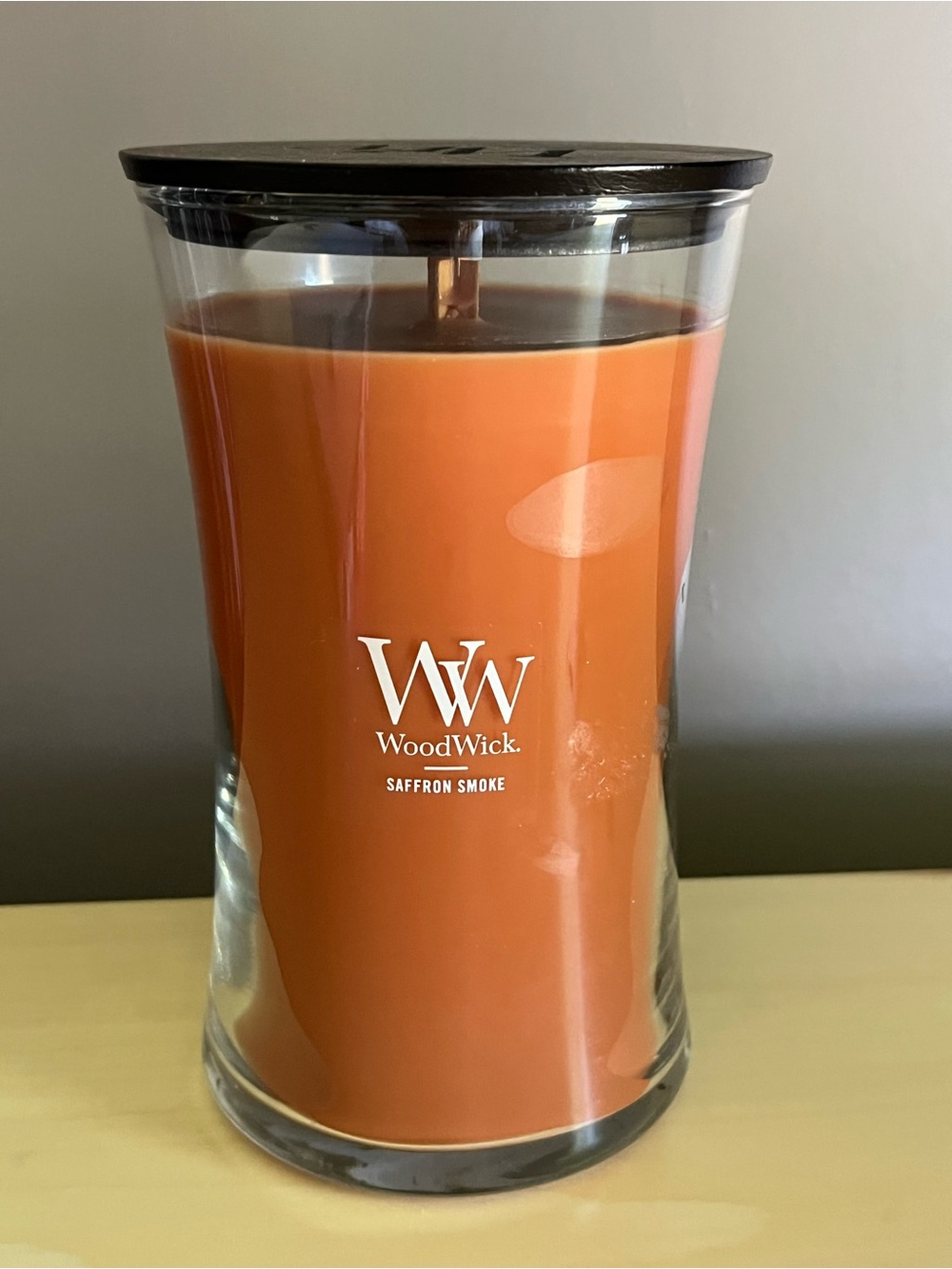 New WoodWick Saffron Smoke Crackling Candle 21.5 Oz.